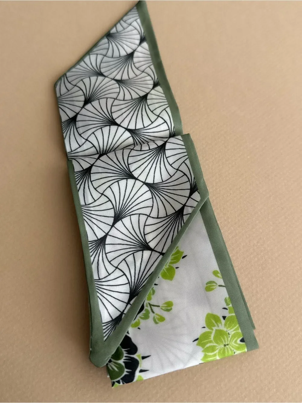 Floral Scarf M1603